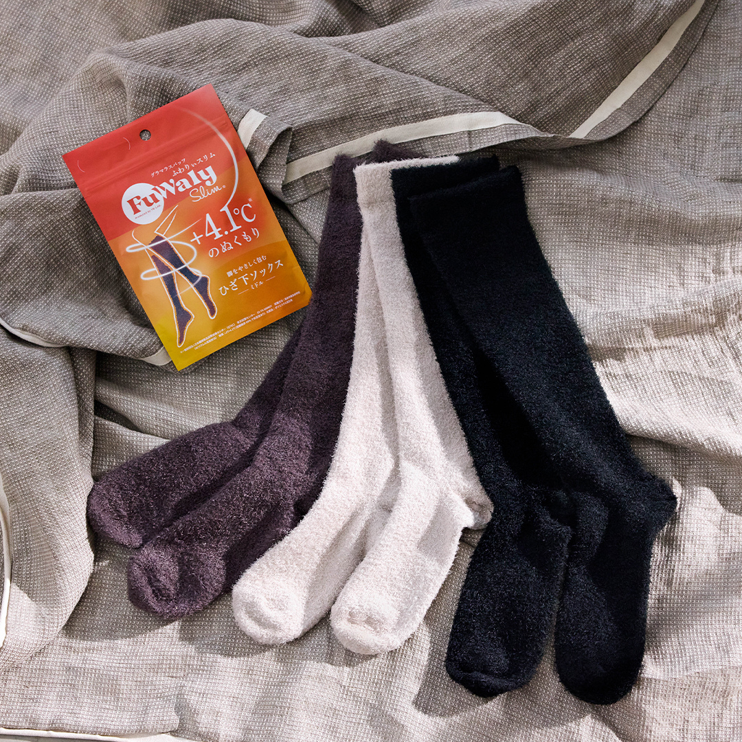 株式会社YB-LAB.が販売するふわりぃスリム ソックス ミドル スモーキーホワイト