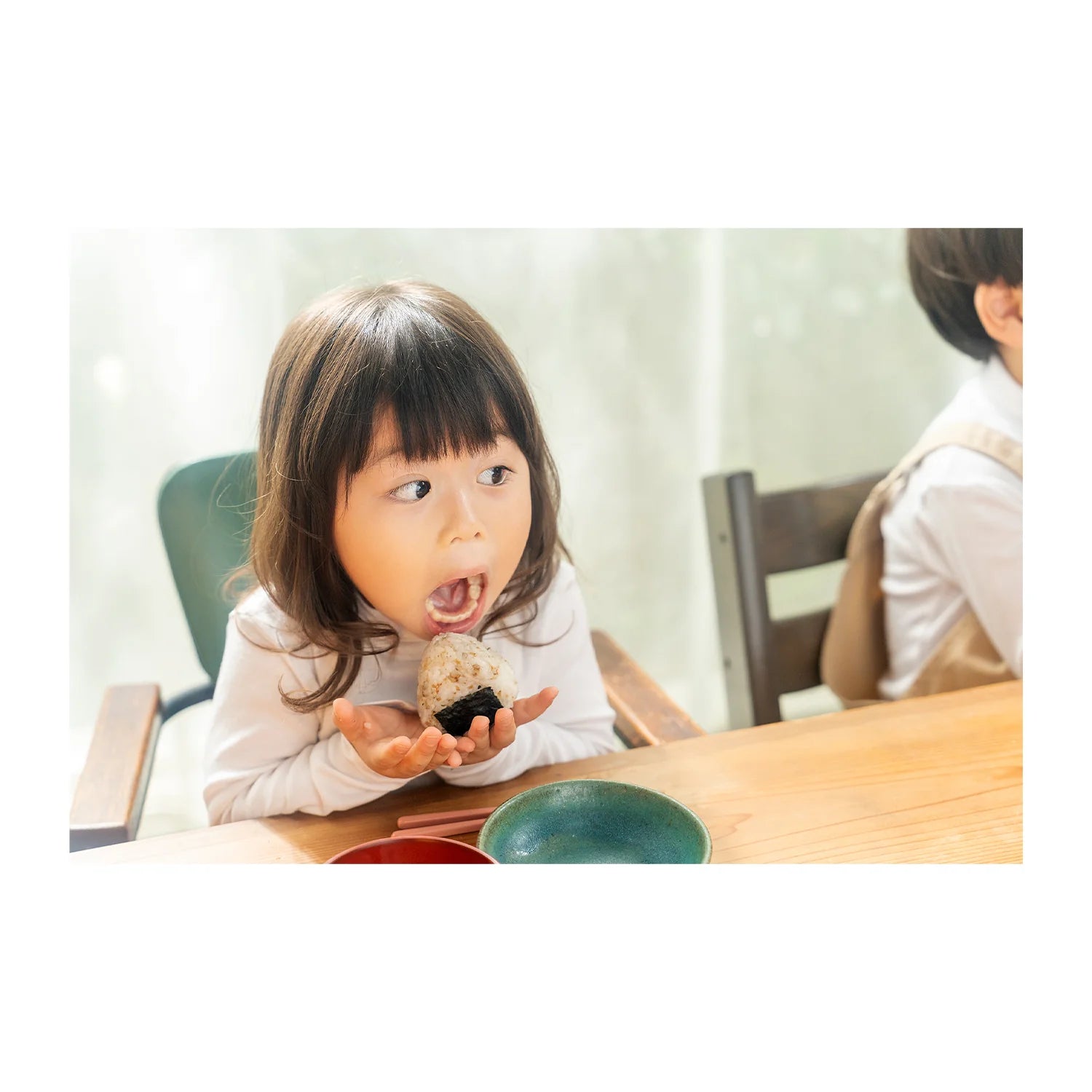 マモフ合同会社が販売する「栄養バランスが気になる子のおたすけふりかけ」