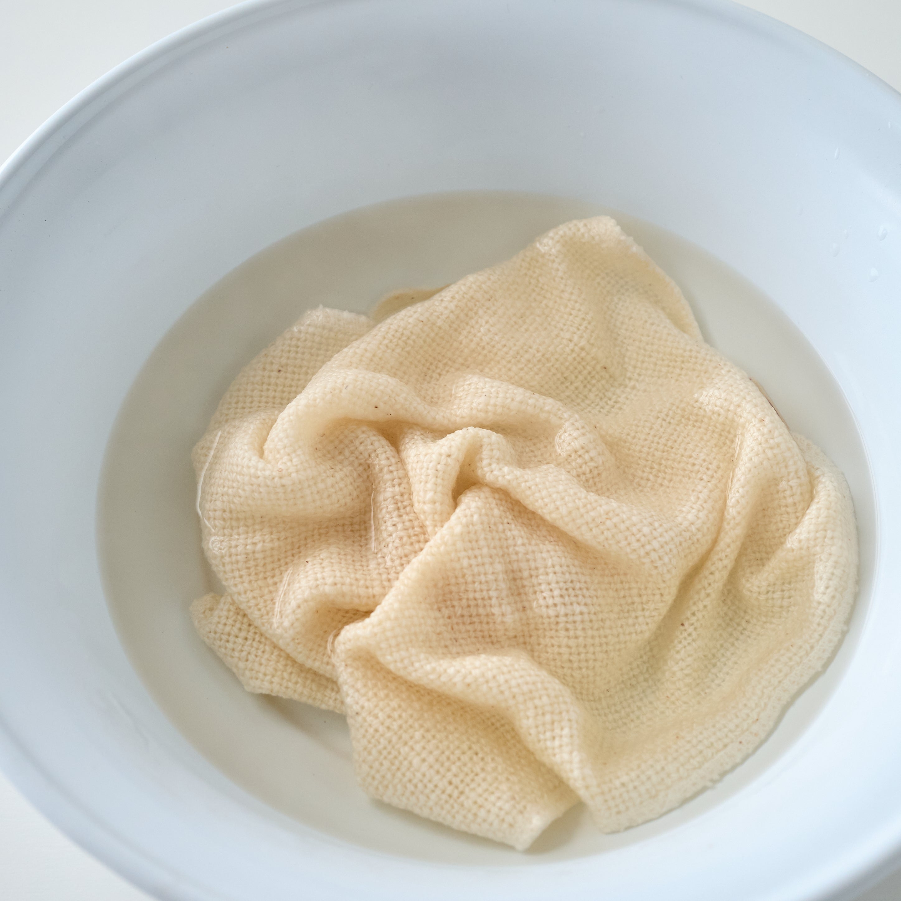 益久染織研究所が販売するガラ紡の和防布30x30