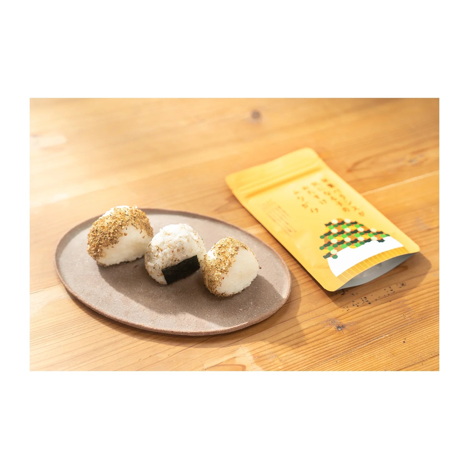 マモフ合同会社が販売する「栄養バランスが気になる子のおたすけふりかけ」