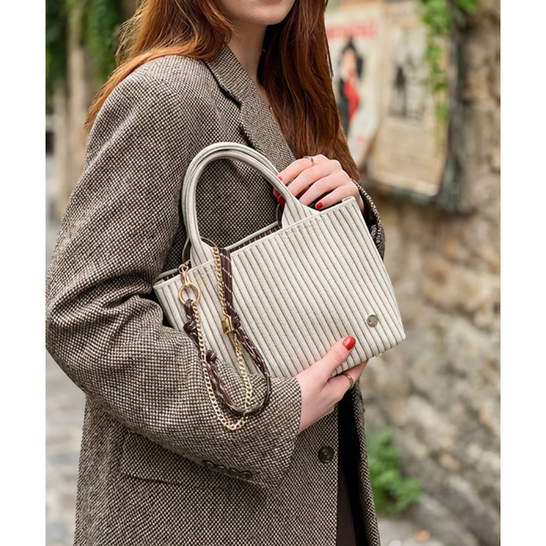 株式会社ティラミスが販売するtricote plus petit taupe