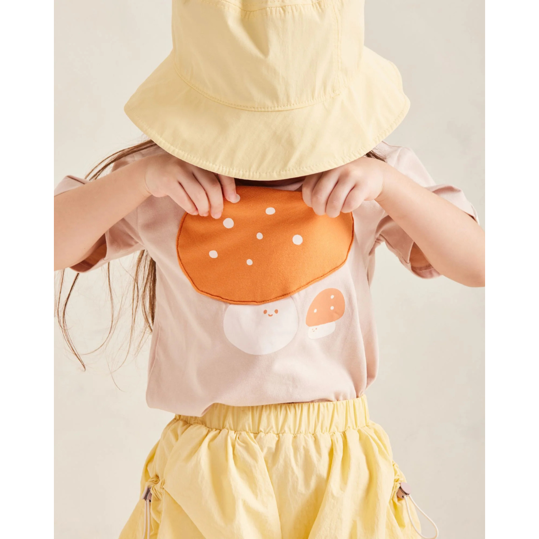 MAYNAMI株式会社が販売するmimimonoマッシュルームキッズTシャツ