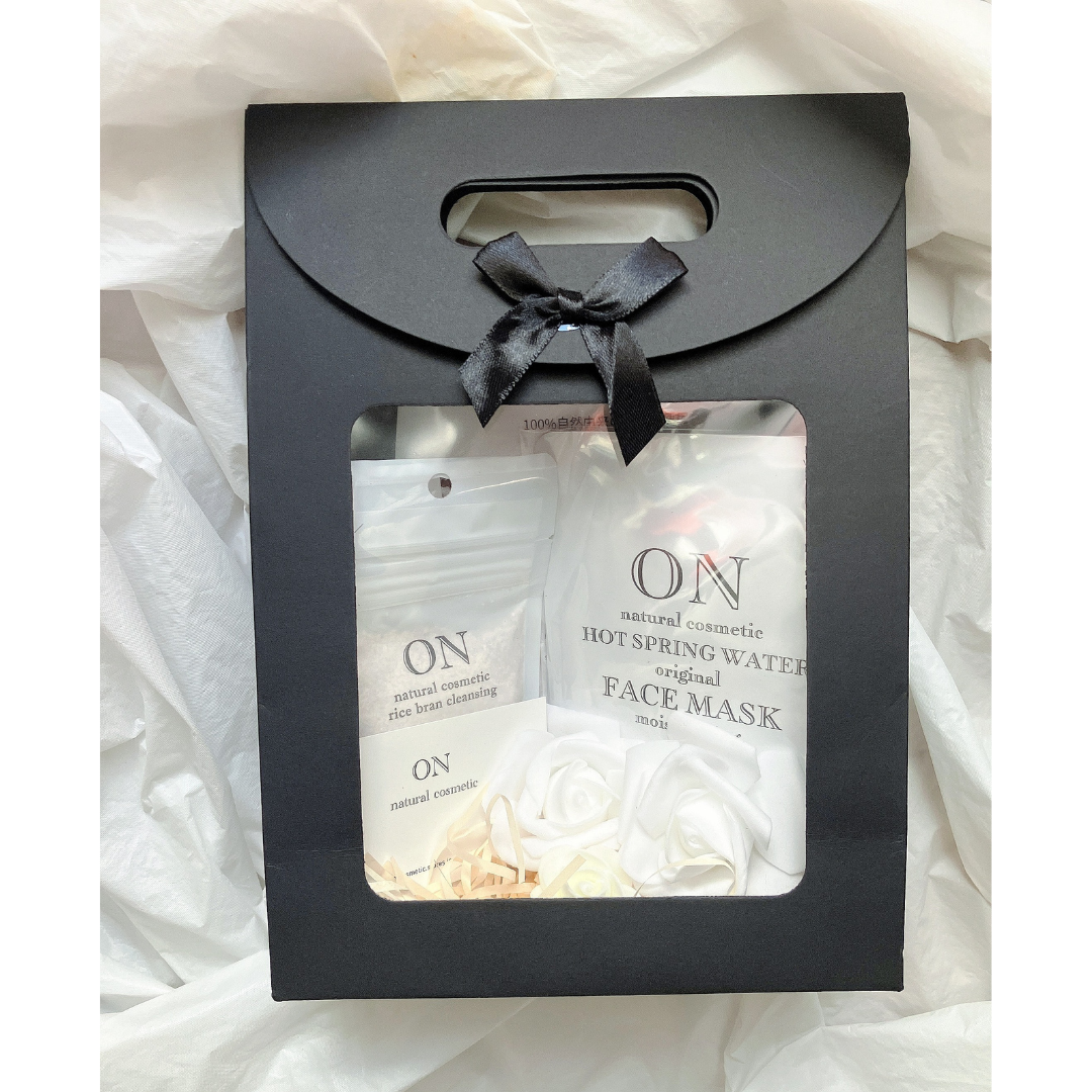 ON natural cosmeticが販売するギフト用 全4種