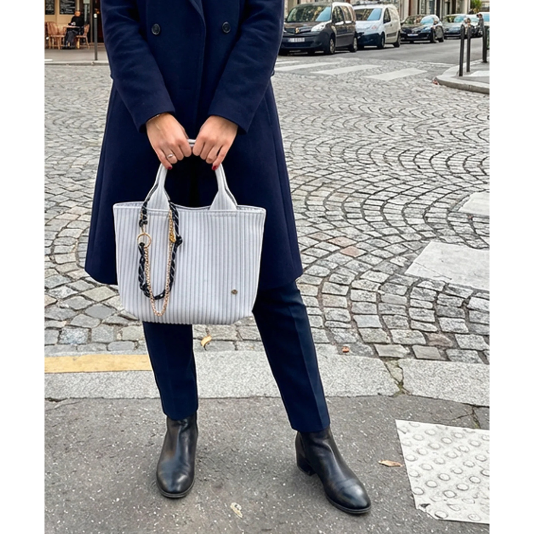 株式会社ティラミスが販売するtricote plus petit taupe