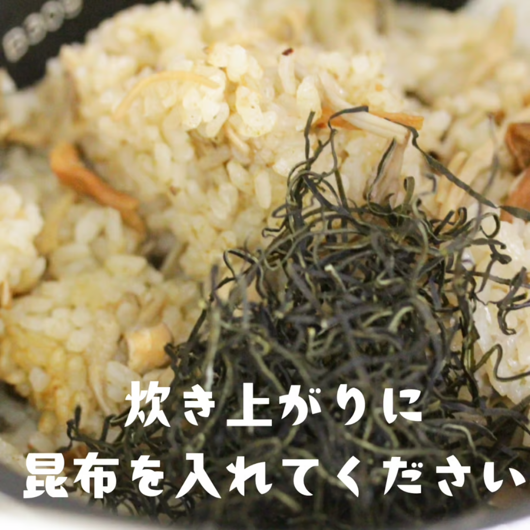 有限会社能登製塩が販売する炊き込みごはんきのこごはん