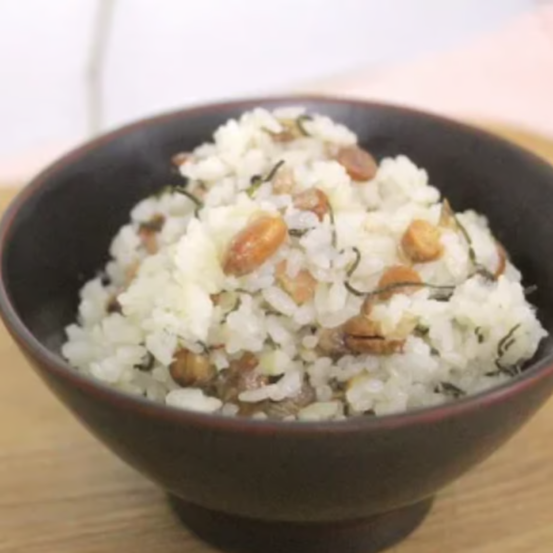 有限会社能登製塩が販売する炊き込みごはん豆ごはん