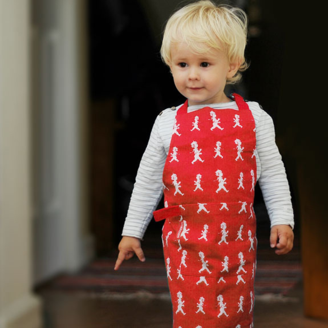 クリケットジャパン株式会社が販売するSOLSTICKAN キッチンエプロン&シェフハット(子供用)