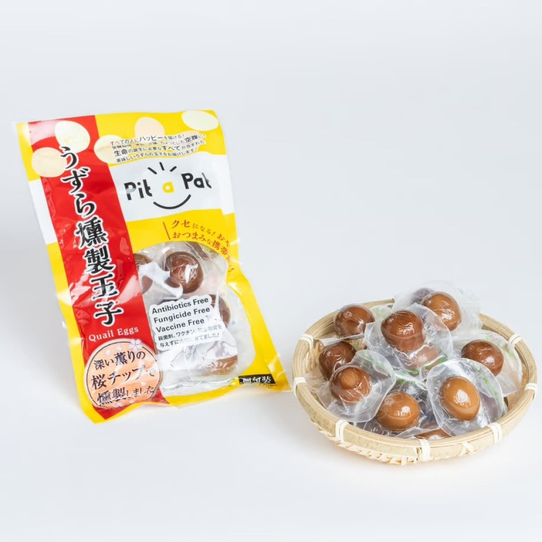 「有限会社浜名湖ファーム」が販売する「うずらの燻製卵」