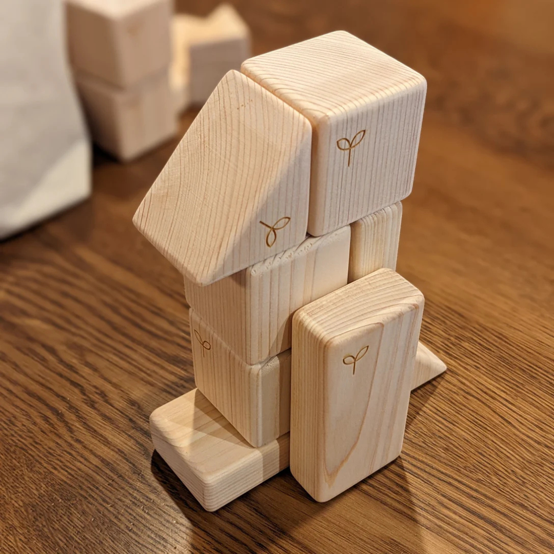 株式会社Ufotsが販売するつみきーずのつみき　全3種