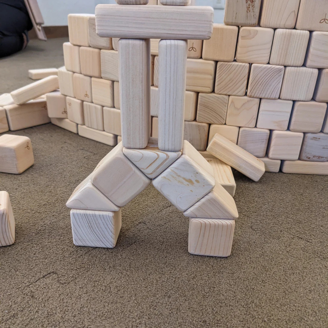 株式会社Ufotsが販売するつみきーずのつみき　全3種