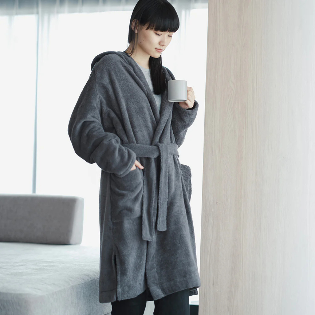 YUKINEバスローブ｜高い吸水性で軽やかに動ける一枚