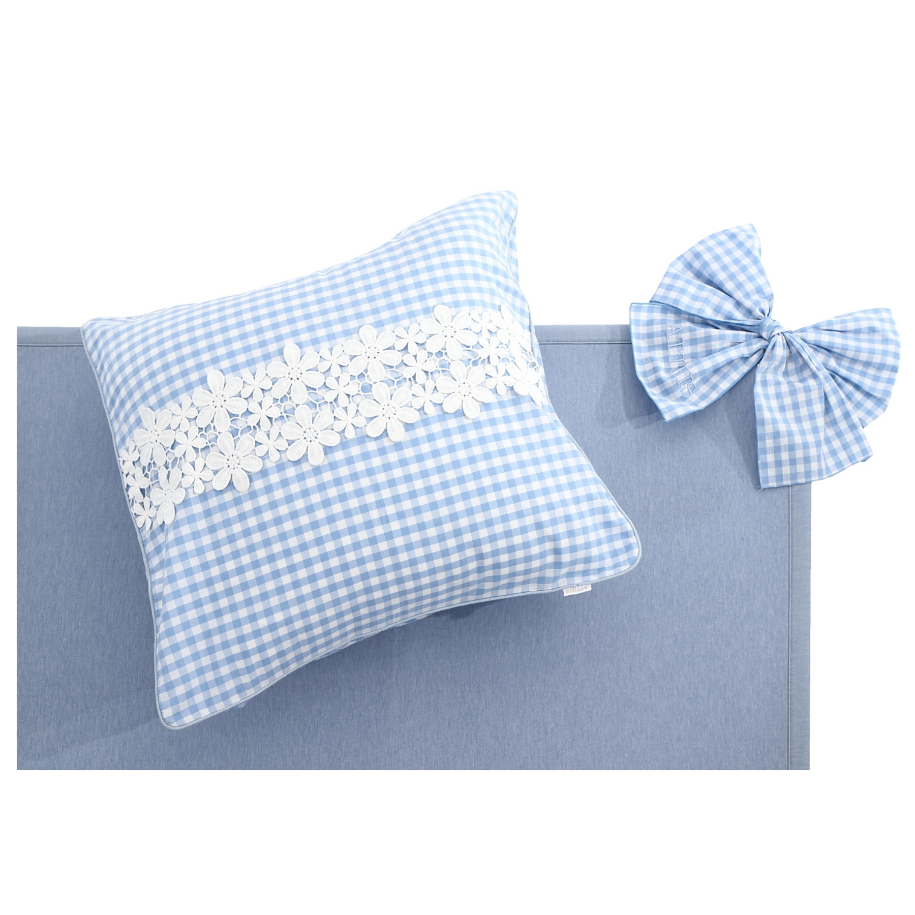 株式会社OUTBLOOMが販売するCushion cover gingham check  全2種