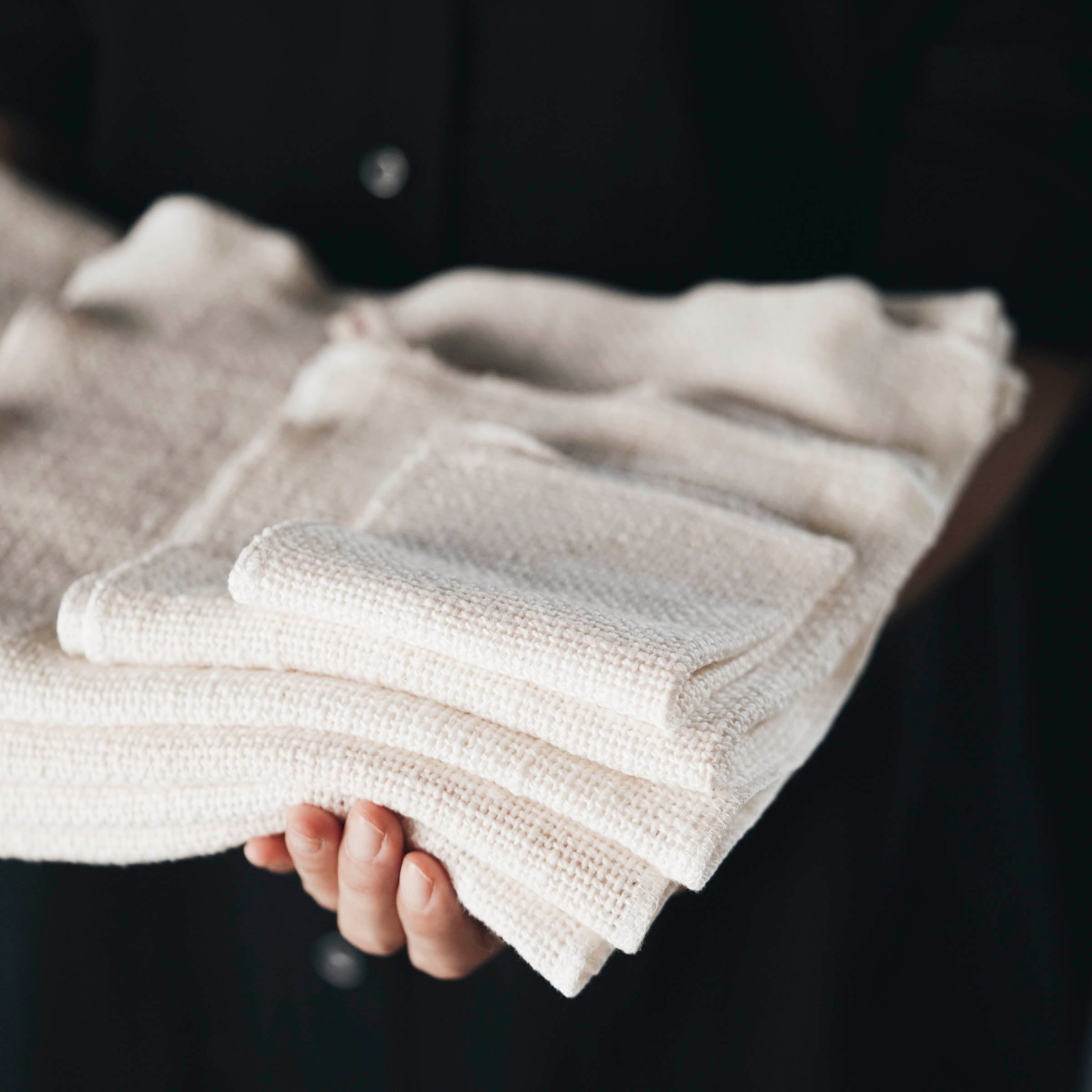 益久染織研究所が販売するガラ紡の和紡布23x85