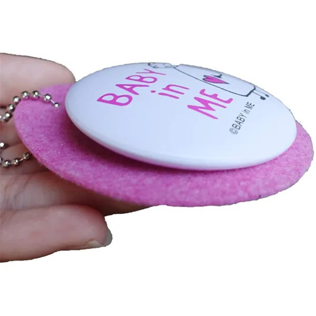 BABY in ME®が販売するマタニティふっくらバッジ