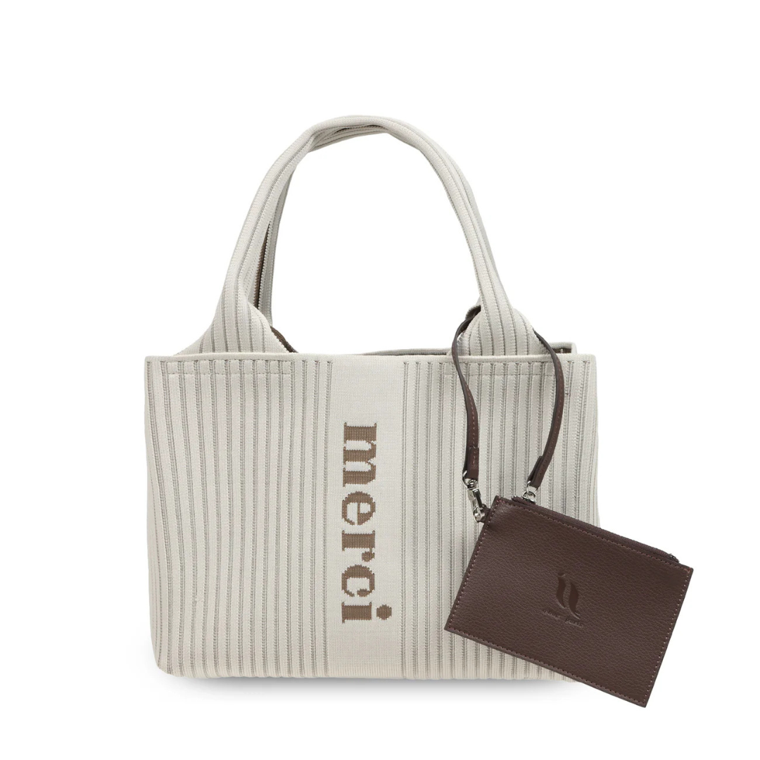 株式会社ティラミスが販売する tricote petit　全2種
