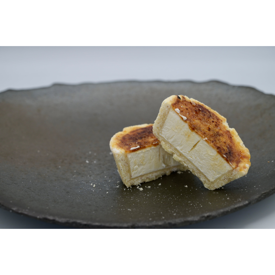 パンとおやつのはるこめが販売する米粉チーズタルト（プレーン）