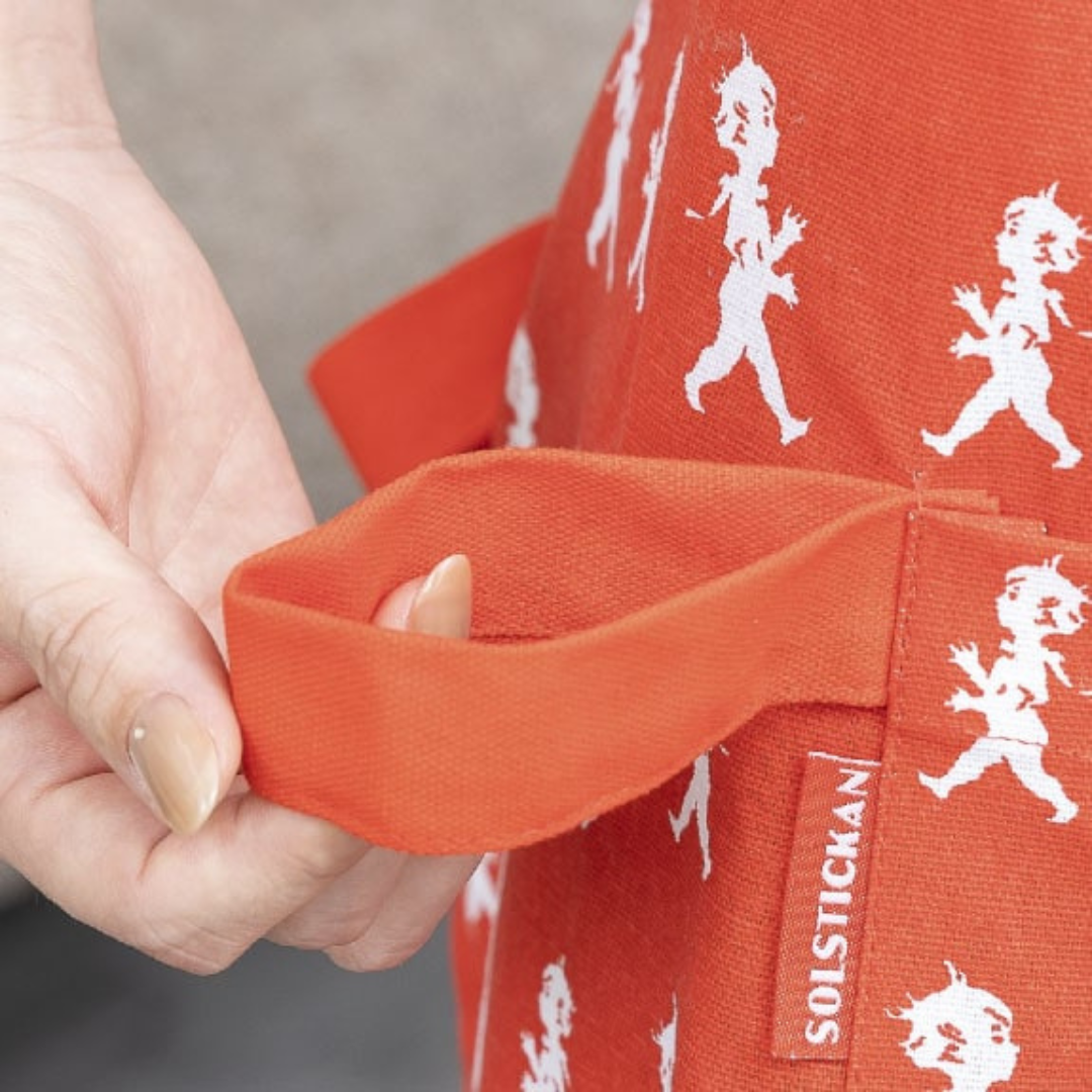 クリケットジャパン株式会社が販売するSOLSTICKAN キッチンエプロン（大人用）