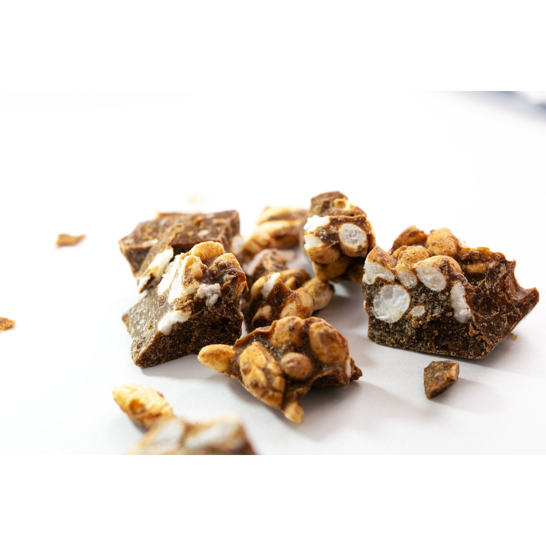 合同会社るりかが販売するキャロブの一歳からの玄米ちょこS・玄米ぱふS