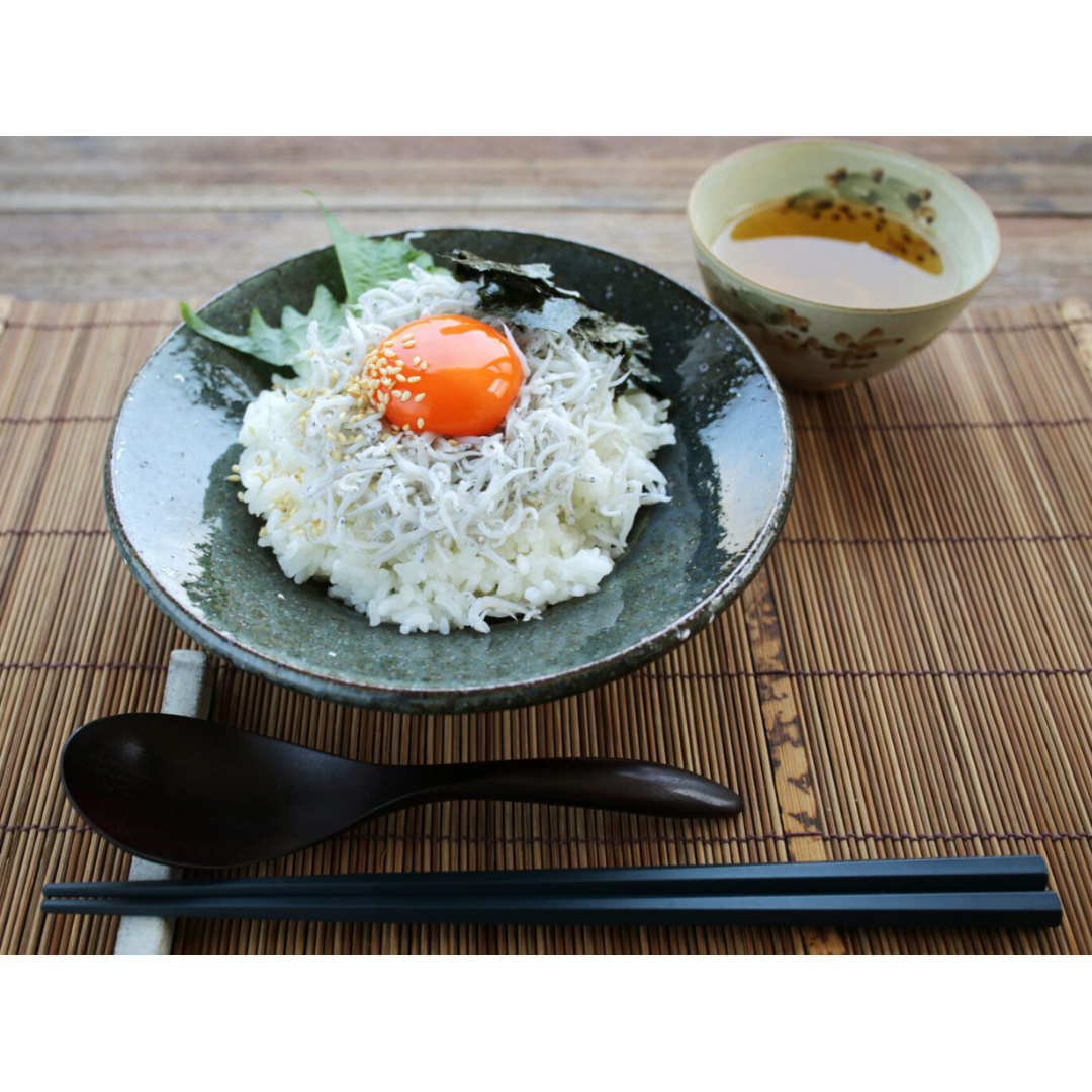 服部水産が販売する「牛窓しらす」