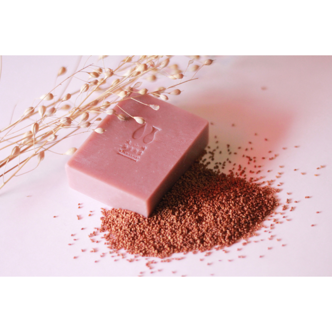 ナルックスホールディングス株式会社が販売する国産カメリナオイル20%以上含有！自然派石鹸国産カメリナオイル20%以上含有！自然派石鹸