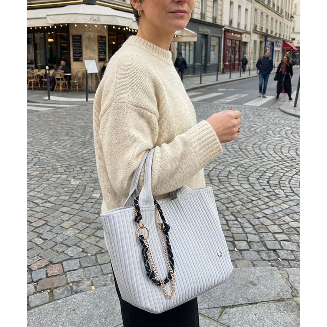 株式会社ティラミスが販売するtricote plus petit  taupe