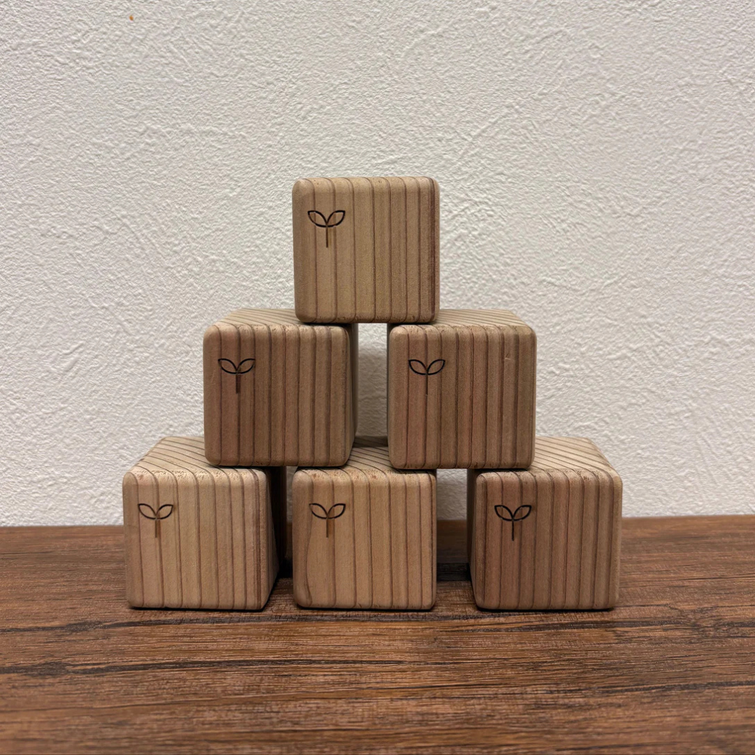 株式会社Ufotsが販売するつみきーずのつみき　全3種