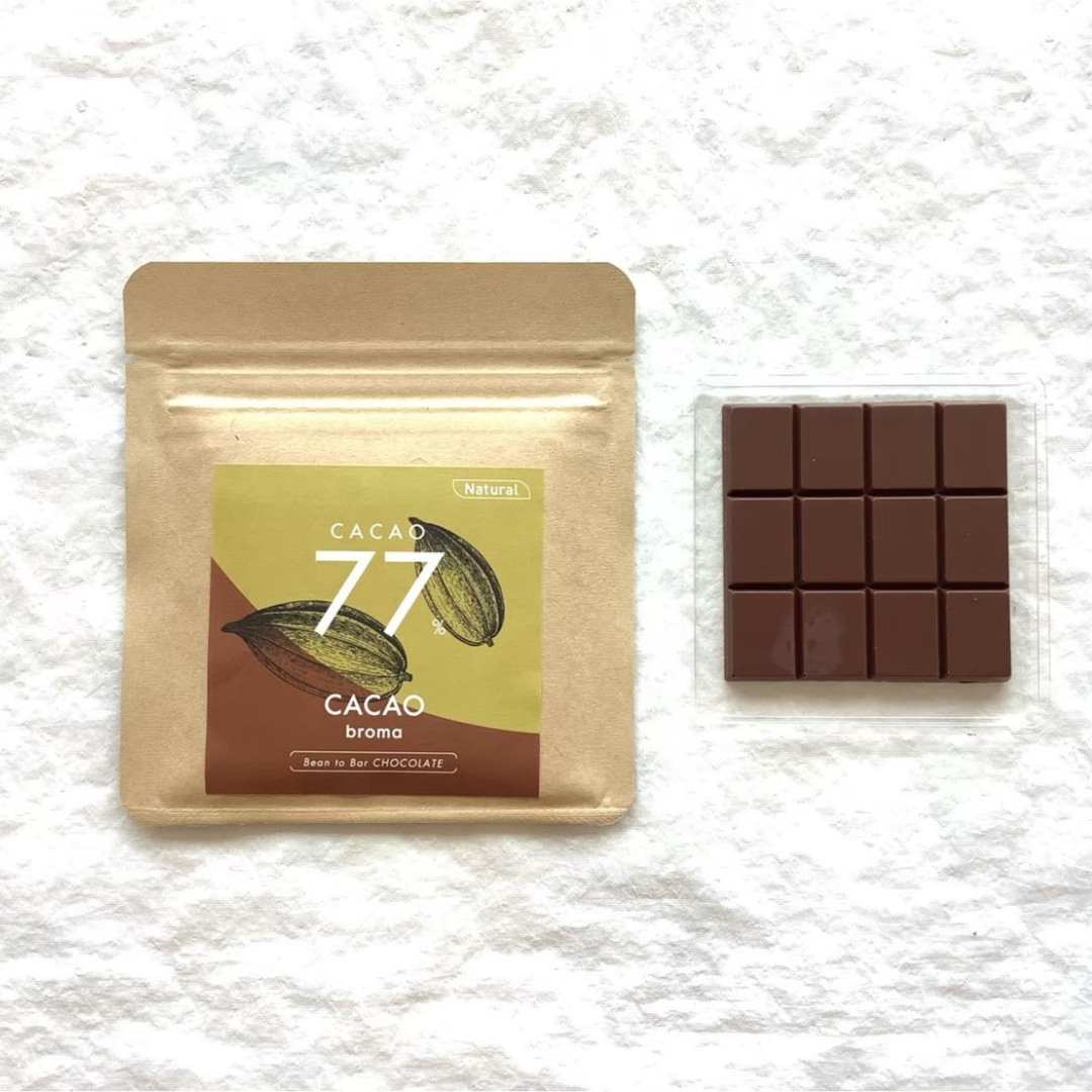 CACAObromaが販売するCACA088%チョコレートハーフ