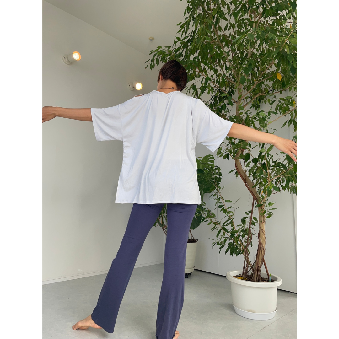 Familiaが販売するリヨセルオーバーサイズTシャツ　全3種
