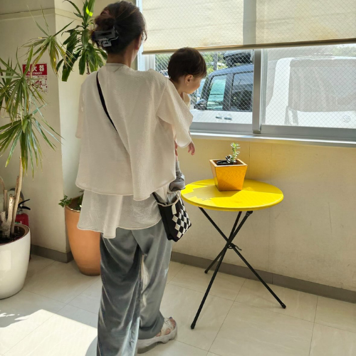 Familiaが販売するティアードマタニティウェア　全2種