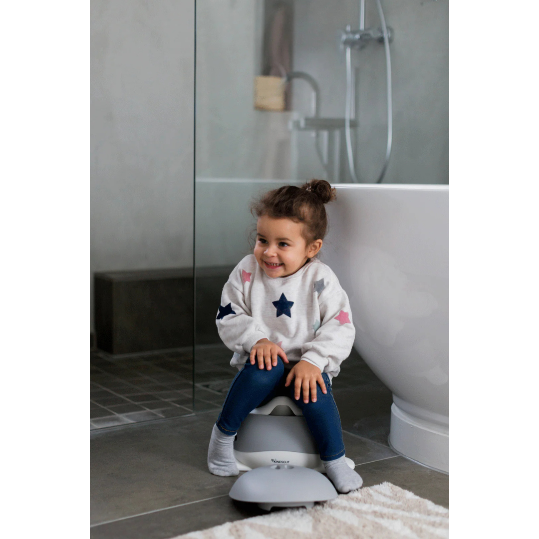 Tri driven株式会社が販売するくじらのおまる（アクアマリン）